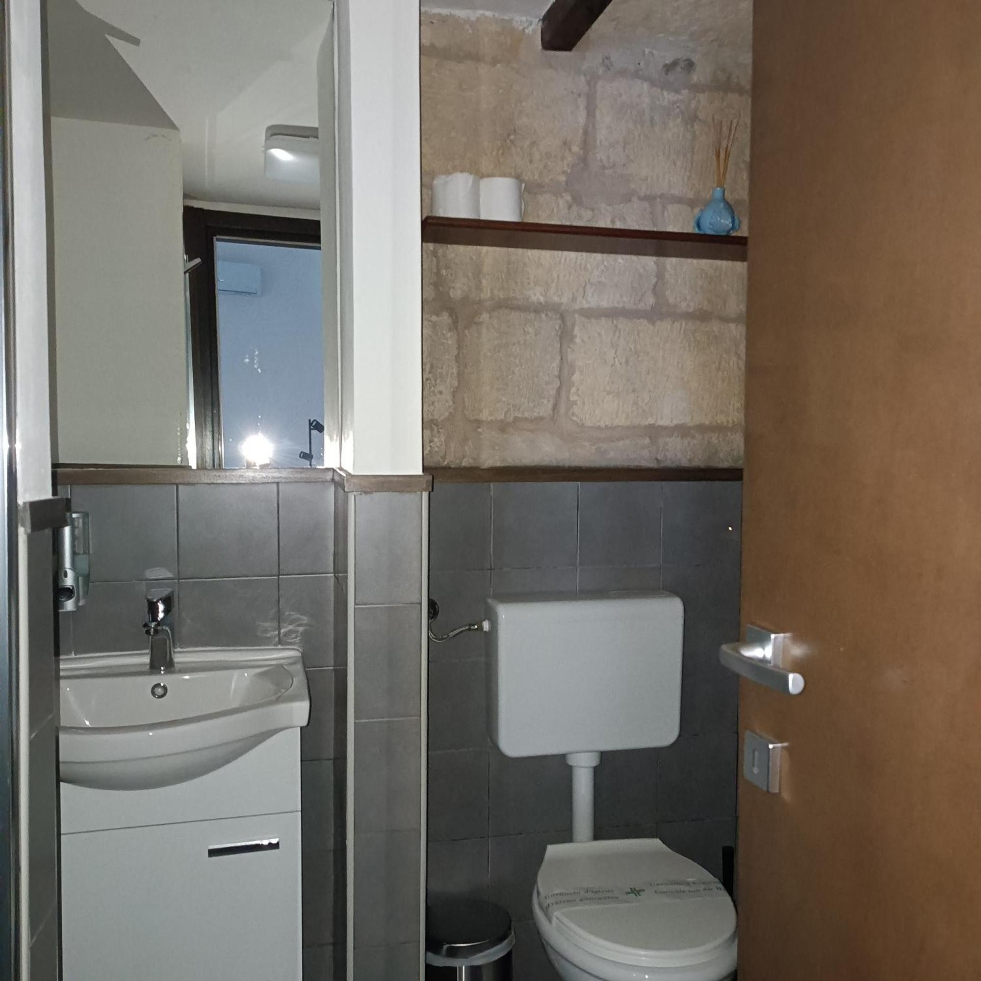Af Home Trani Esterno foto